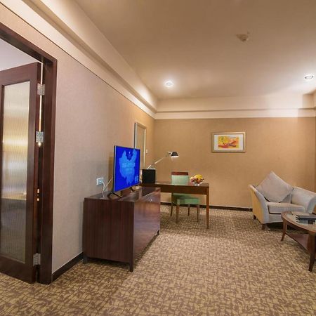 Ruiwan New Century Hotel Tianjin Luaran gambar