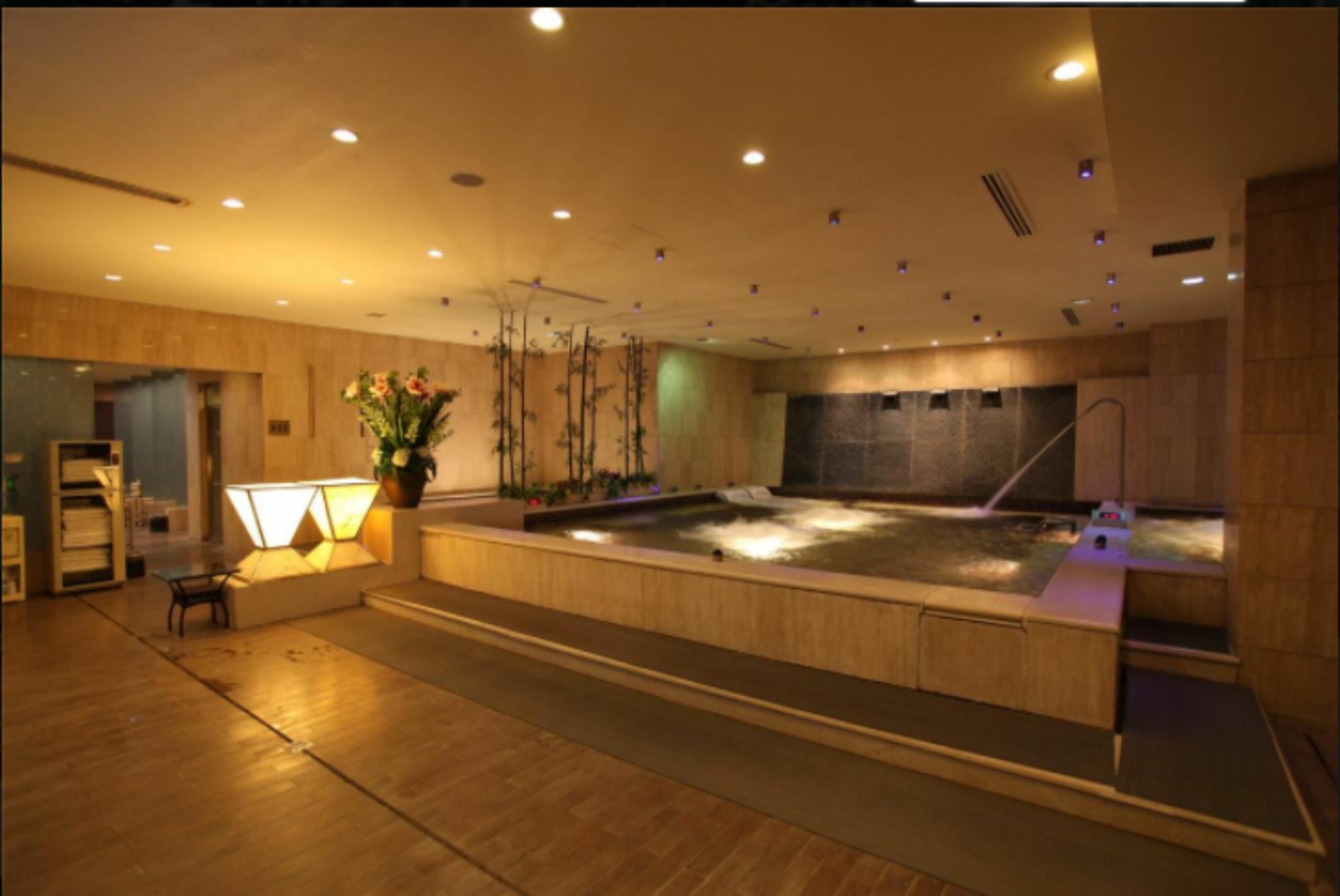 Ruiwan New Century Hotel Tianjin Luaran gambar